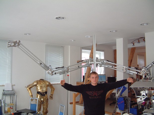2 Meter lange Arme für Trommel-Show-Roboter